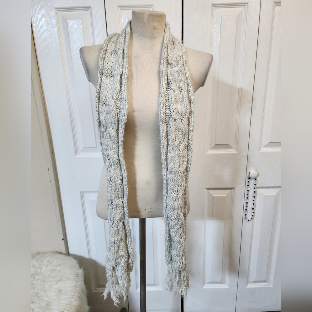 Joe Boxer Acrylic Blend Gray Cable Knit Scarf With Fringe